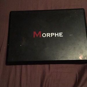 MORPHE 35 F EYESHADOW PALETTE